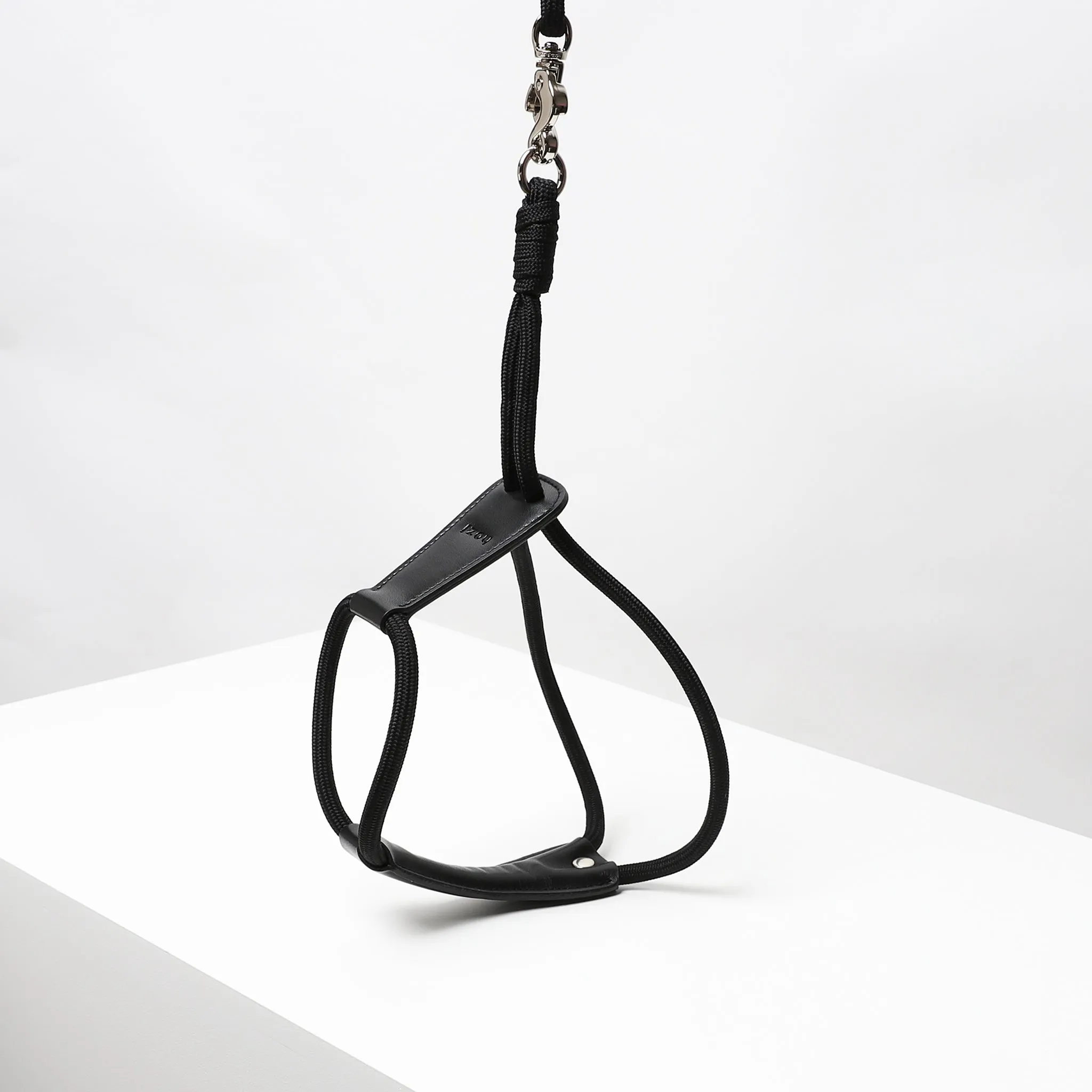 HOZI Essential Adjustable No-Pull Pet Harness for Maximum Comfort and Control